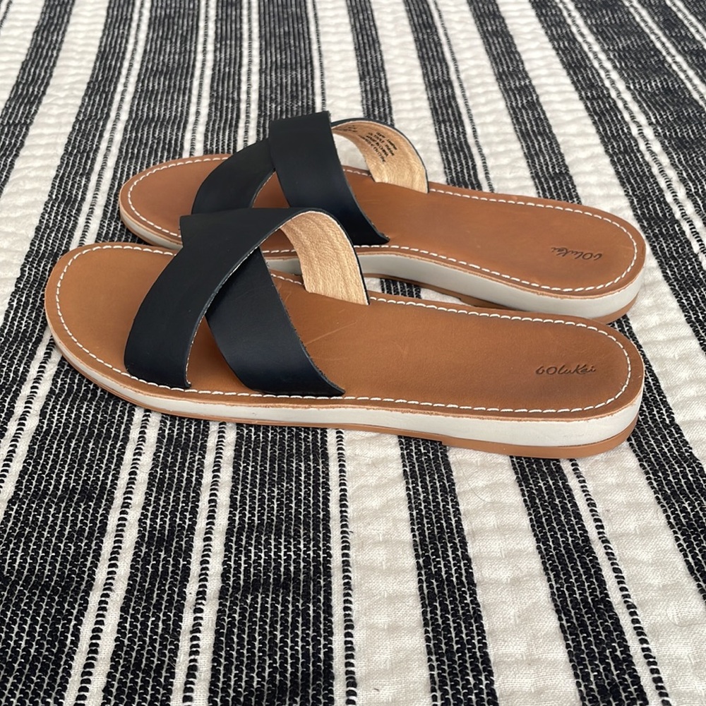 Brand new without box OluKai black leather and tan slide sandals